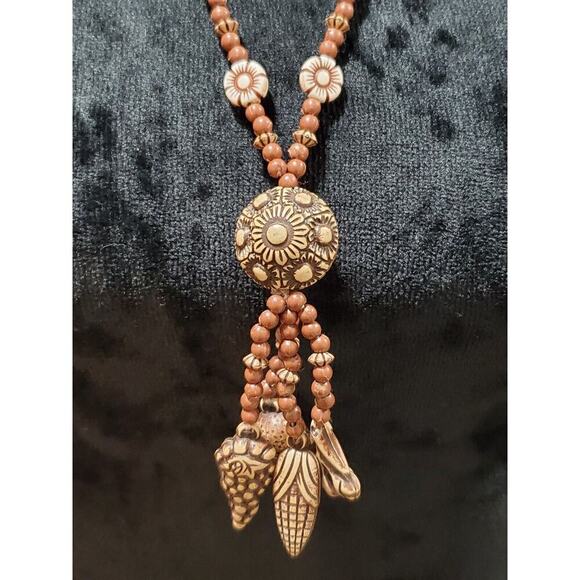 Women's Brown Beaded See Shell Tribal Lightweight Necklace - Picture 5 of 6